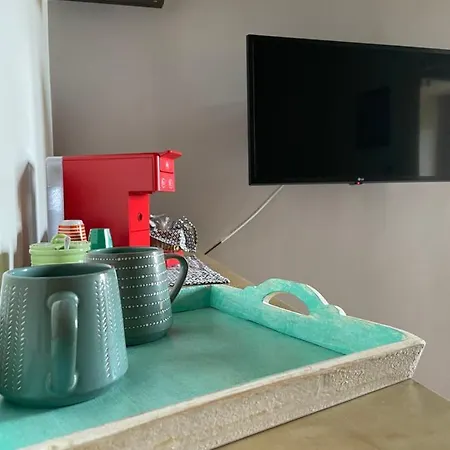A Casa Di Amici - Intero - Free Parking - Wi-fi Лечче