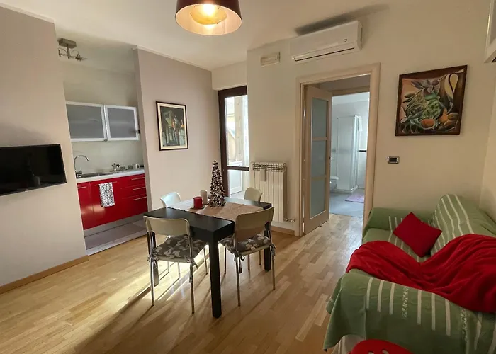 A Casa Di Amici - Intero - Free Parking - Wi-fi Appartement *