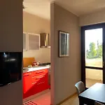 A Casa Di Amici - Intero - Free Parking - Wi-fi Lägenhet Lecce