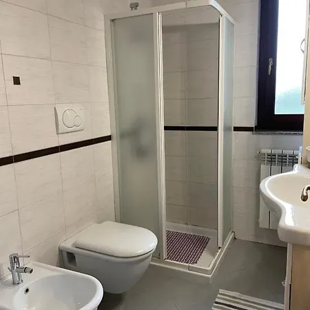 A Casa Di Amici - Intero - Free Parking - Wi-fi Apartamento Lecce