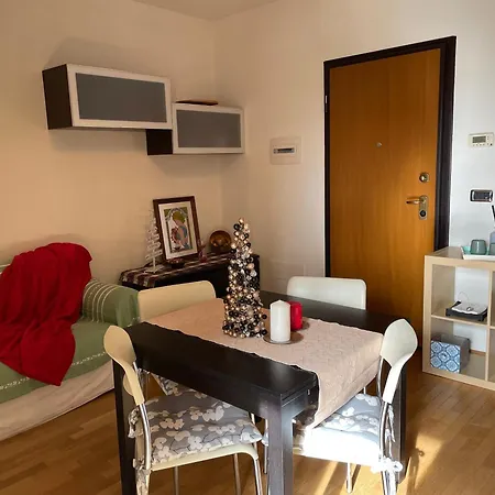 A Casa Di Amici - Intero - Free Parking - Wi-fi * לצ'ה