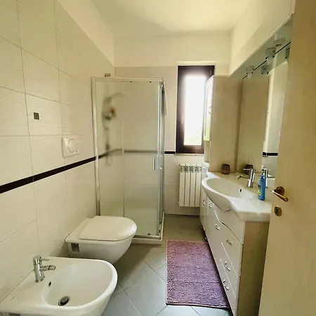 A Casa Di Amici - Intero - Free Parking - Wi-fi Apartamento Lecce
