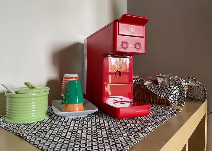 דירה A Casa Di Amici - Intero - Free Parking - Wi-fi לצ'ה