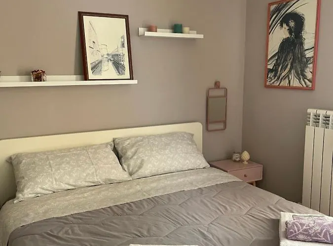 A Casa Di Amici - Intero - Free Parking - Wi-fi דירה *