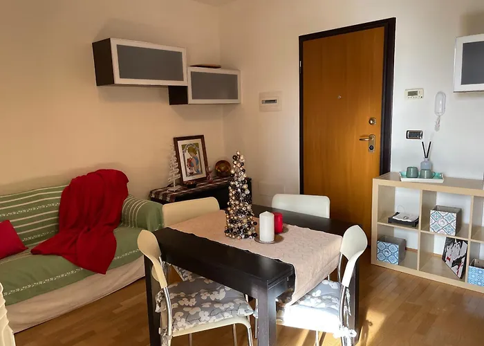 A Casa Di Amici - Intero - Free Parking - Wi-fi * לצ'ה